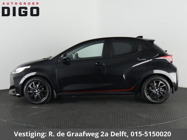 Toyota YARIS 1.5 Hybrid Black Edition | Apple Carplay & AndroidAUTO | Stoelverwarming | Camera | Privacy Glass |
