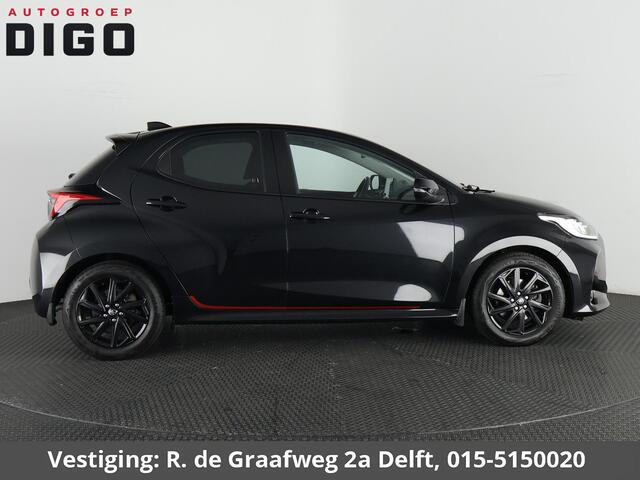 Toyota YARIS 1.5 Hybrid Black Edition | Apple Carplay & AndroidAUTO | Stoelverwarming | Camera | Privacy Glass |