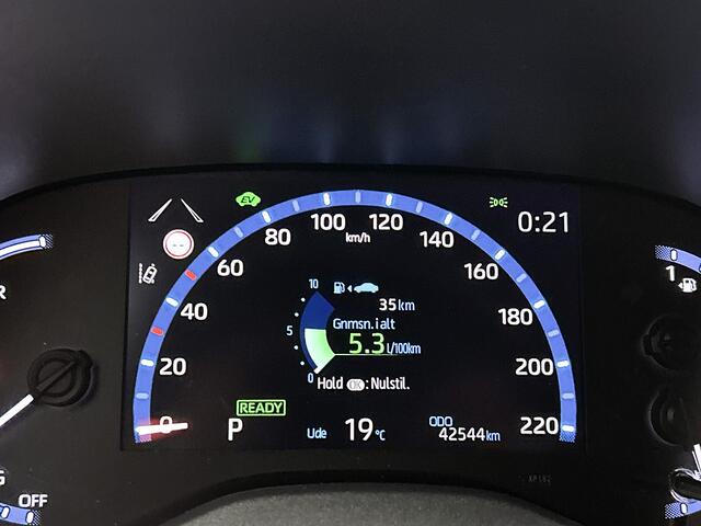 Toyota YARIS Cross 1.5 Hybrid Active | ACC | Lane Assist | El Klep | Stoel en Stuurverwarming | Keyless |