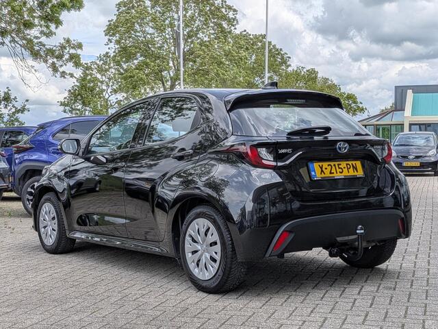 Toyota YARIS 1.5 Hybrid Active | Afn. Trekhaak | All-season | Camera | Adapt. Cruise | Carplay | Climate