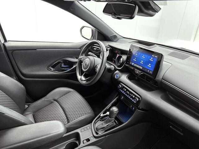 Toyota YARIS 1.5 Hybrid Executive | BTW Voertuig | Dealer onderhouden | Head-Up Display | Dodehoek detectie | Parkeersensoren voor+achter | Apple CarPlay/Android Auto | Cruise Control Adaptive |