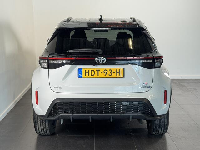 Toyota YARIS Cross 1.5 Hybrid GR Sport Limited | Sportstoelen voor | Stoelverwarming |