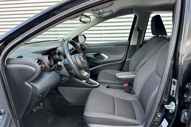 Toyota YARIS 1.5 Hybrid Dynamic Carplay / Camera / Stoelverw.
