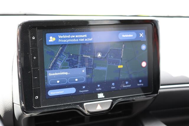 Toyota YARIS 1.5 Hybrid Launch Edition, Head Up