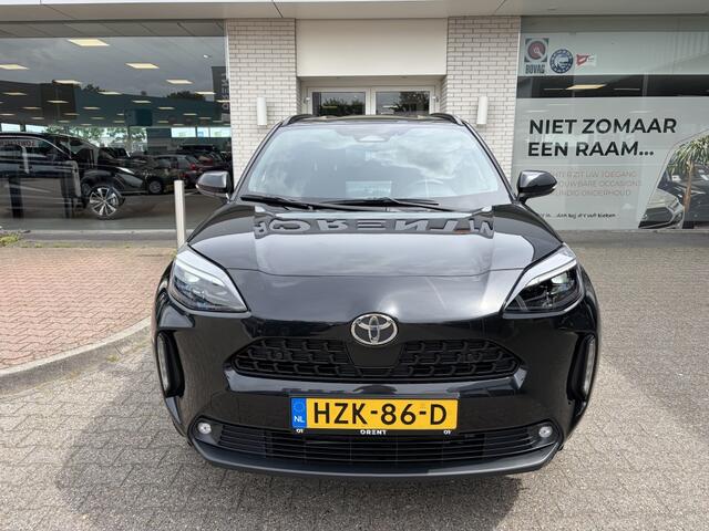 Toyota YARIS Cross 1.5 Hybrid 115 Dynamic | Sensoren v/a | Stuur + Stoelverwarming