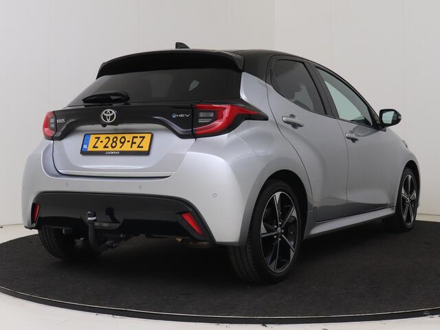Toyota YARIS 1.5 Hybrid 130 Launch Edition | Dealer onderhouden | JBL | Head-Up Display | Dodehoek detectie | stoel+stuurverwarming | Parkeersensoren voor+achter | Apple CarPlay/Android auto | Cruise Control Adaptive |