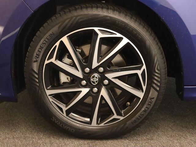 Toyota YARIS 1.5 Hybrid Dynamic - ORIGINEEL NEDERLANDSE AUTO - TREKHAAK (450KG TREKGEWICHT) - AUTOMATISCHE AIRCO - ACHTERUITRIJCAMERA - PARKEERSENSOREN ACHTER - KEYLESS ENTRY/START - LED KOPLAMPEN - APPLE CARPLAY/ANDROID AUTO