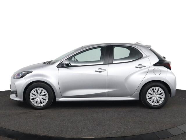 Toyota YARIS 1.0 VVT-i Active | Navigatie | Trekhaak | Airco | Apple Carplay/Android Auto |