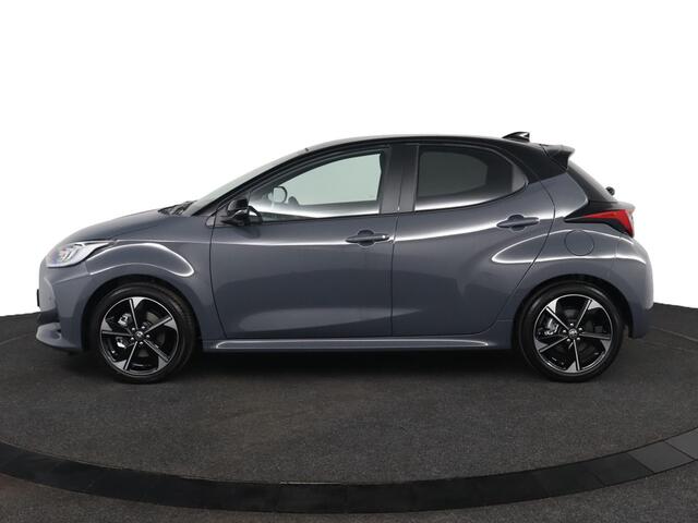 Toyota YARIS 1.5 Hybrid 130 Executive | Panoramadak | JBL audio | Nieuwe Auto | Parkeersensoren | Stoel/Stuurverwarming |