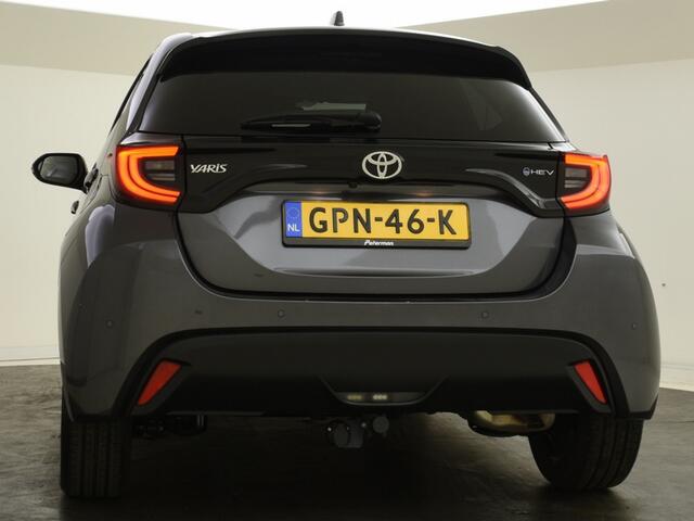 Toyota YARIS 1.5 Hybrid 115 First Edition | Trekhaak | Blindspot | PDC |