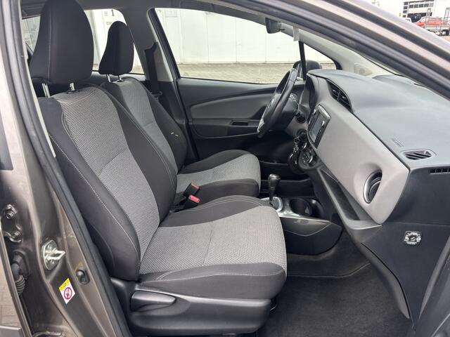 Toyota YARIS 1.5 Hybrid Edition-S Camera Navi Bluetooth