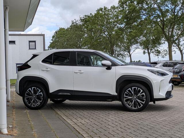 Toyota YARIS Cross 1.5 Hybrid Executive | JBL | HUD | Stoelverw. | Dodehoek | PDC V+A | Keyless | Half-Leer