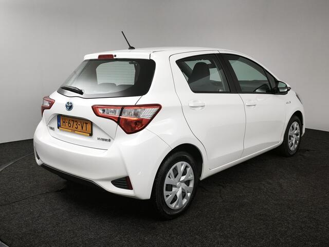Toyota YARIS 1.5 Hybrid Active | 46.425 km | Automaat | Camera