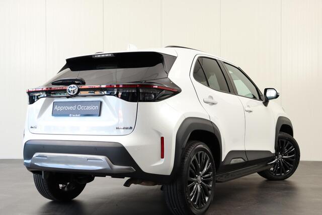 Toyota YARIS Cross 1.5 Hybrid Adventure, Treeplanken, Parkeersensoren