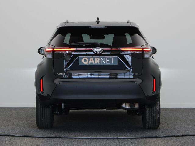 Toyota YARIS Cross 1.5 Hybrid 130 Dynamic | Stoelverwarming | Stuurwielverwarming | Apple Carplay & Android Auto |