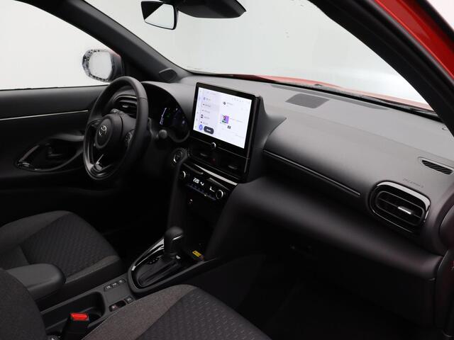 Toyota YARIS Cross 1.5 Hybrid 130 Dynamic | Stoelverwarming | Stuurwielverwarming | Apple Carplay & Android Auto | 10 jaar garantie |