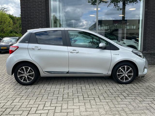 Toyota YARIS 1.5 Hybrid Y20 Exclusive Edition - Dealerond. | Navi | Climate | Cam.