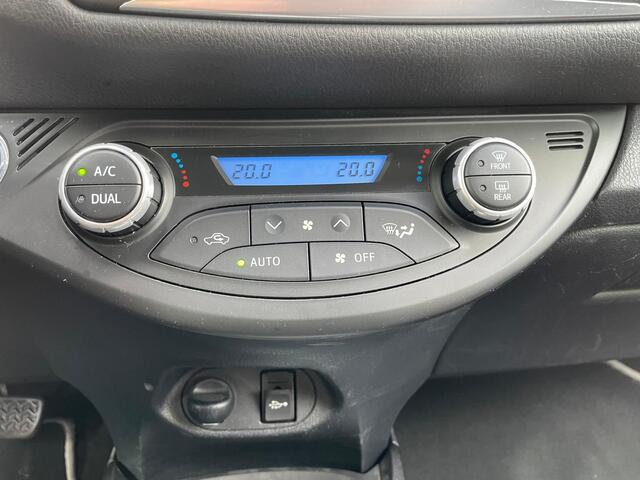 Toyota YARIS 1.5 Hybrid Y20 Exclusive Edition - Dealerond. | Navi | Climate | Cam.