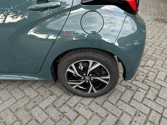 Toyota YARIS 1.5 Hybrid 115 Dynamic