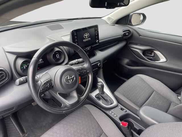Toyota YARIS 1.5 Hybrid 115 Business