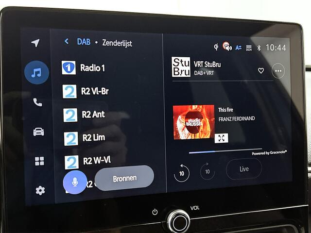 Toyota YARIS Cross 1.5 Hybrid 115 First Edition Comfort Pack | BTW voertuig | Dodehoek detectie | Stuur+stoelverwarming | Parkeersensoren voor+achter | Apple CarPlay/Android auto | achteruitrijcamera |