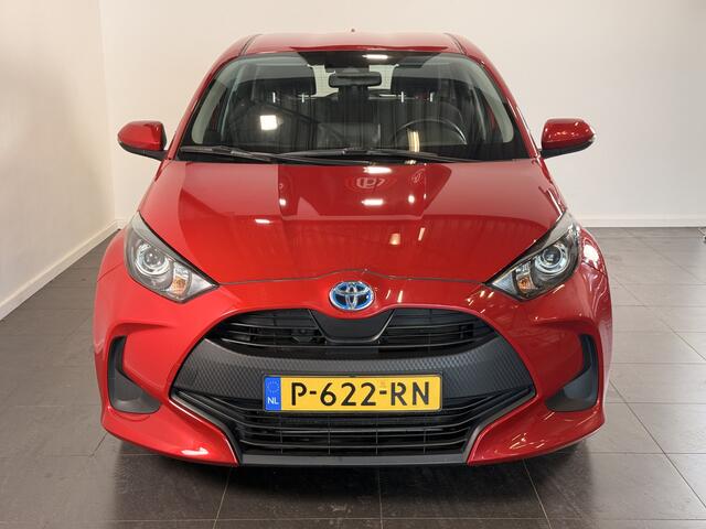 Toyota YARIS 1.5 Hybrid Active | All season banden |