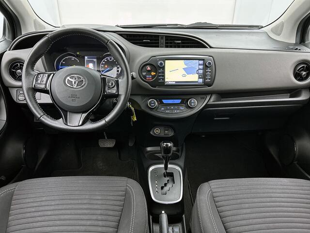 Toyota YARIS 1.5 Hybrid Dynamic | Navigatie | Climate Control | Achteruitrijcamera | Spiegels elektrisch verstelbaar |