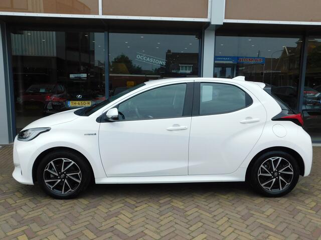 Toyota YARIS 1.5 Hybrid Dynamic | NAVI