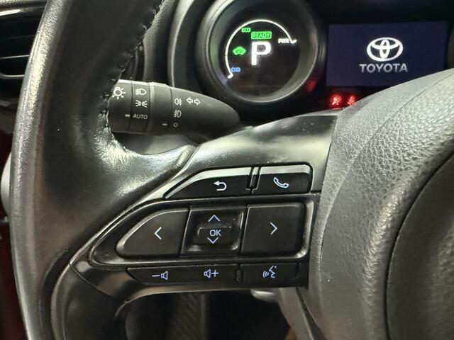 Toyota YARIS 1.5 Hybrid Dynamic 1e eigenaar, garantie tot 2032! Veel opties en rijplezier!