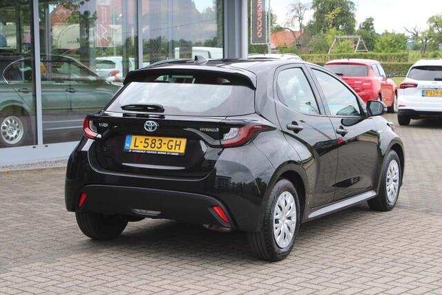 Toyota YARIS 1.5 Hybrid Active AppleAndroid/Adaptive/Camera NL Auto!!