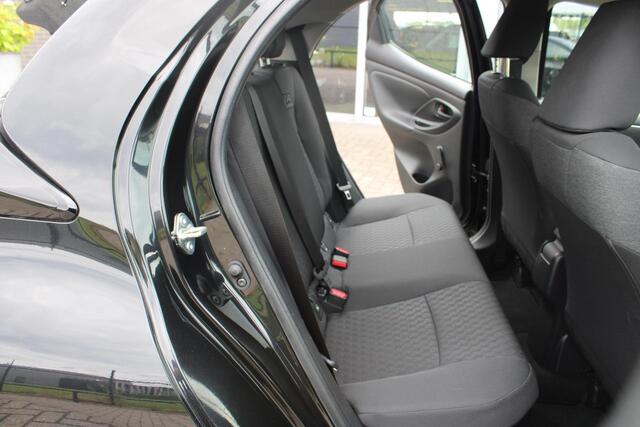 Toyota YARIS 1.5 Hybrid Active AppleAndroid/Adaptive/Camera NL Auto!!