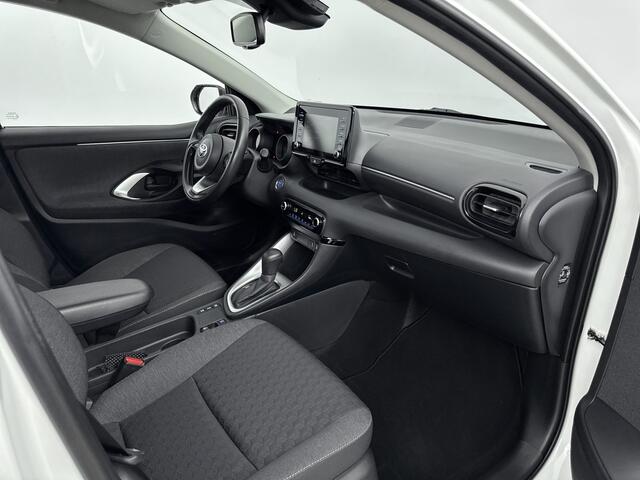 Toyota YARIS 1.5 Hybrid 115 Dynamic | Apple Carplay / Android Auto | Stoelverwarming | Onderweg-naar-dealer