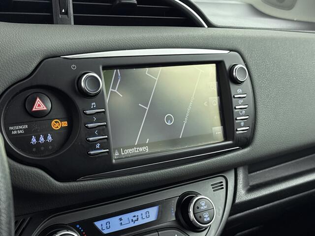 Toyota YARIS 1.5 Hybrid Dynamic | NL-Auto | Navigatie | Onderweg-naar-dealer