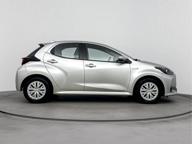 Toyota YARIS 1.5 Hybrid Active | NL-Auto | Onderweg-naar-dealer