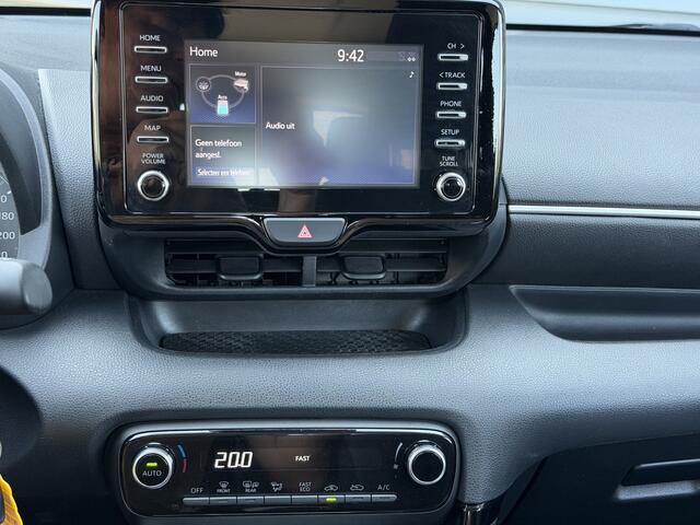 Toyota YARIS 1.5 Hybrid 115 Active CAMERA