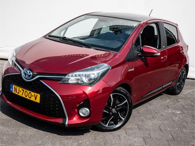 Toyota YARIS 1.5 Hybrid Volcano Edition Panoramadak/ Navigatie/ Climate control/ Cruise control/ Lmv