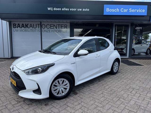 Toyota YARIS 1.5 Hyb. Active