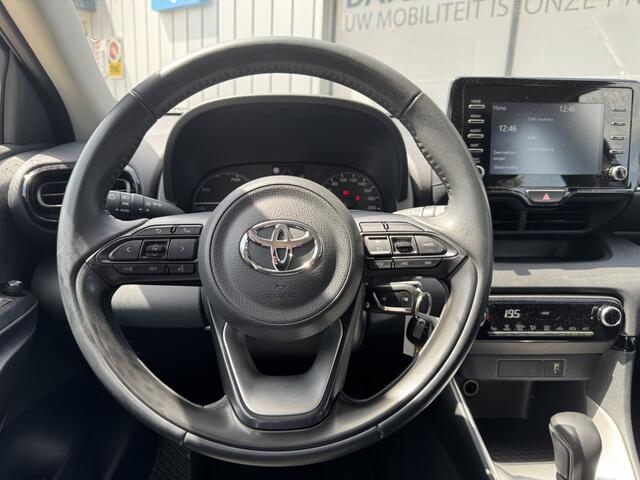 Toyota YARIS 1.5 Hyb. Active