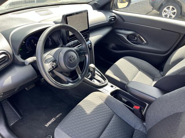 Toyota YARIS Cross 1.5 Hybrid 130PK Dynamic Stoelverwarming PDC voor en achter