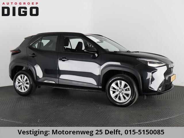 Toyota YARIS Cross 1.5 HYBRID BIJNA 2024. GARANTIE TOT 11-2033! CARPLAY NAVI. CAMERA .ADAPTIVE CRUISE.APPLE CARPLAY & ANDRIOD AUTO .