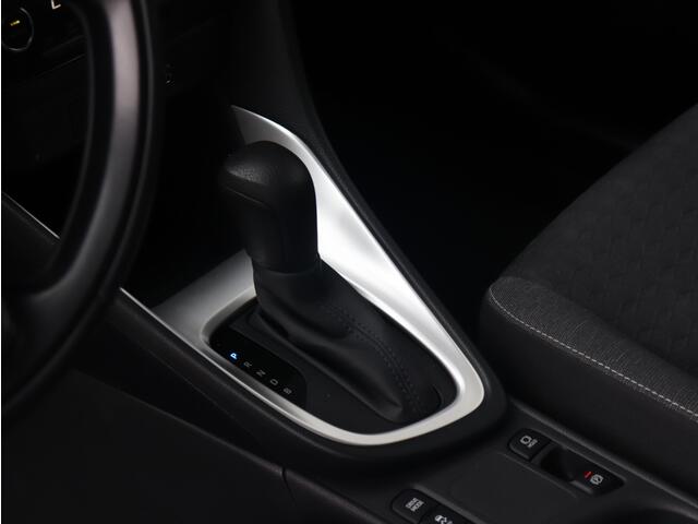 Toyota YARIS 1.5 Hybrid 115 Comfort | Carplay | Camera | Clima | Cruise