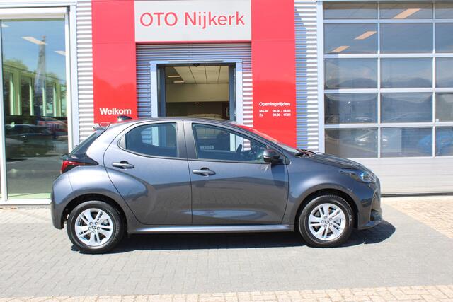 Toyota YARIS 1.5 Hybrid 115 Active Plus