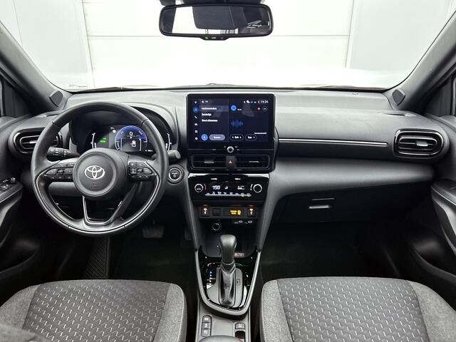 Toyota YARIS Cross 1.5 Hybrid 115 Dynamic | BTW voertuig | dodehoek detectie | Stuur + Stoelverwarming | Parkeersensoren voor+achter | Cruise Control Adaptive | Apple CarPlay/Android auto |