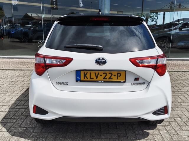 Toyota YARIS 1.5 Hybrid GR-Sport | Navi | Stoelverwarming | Keyless Entry