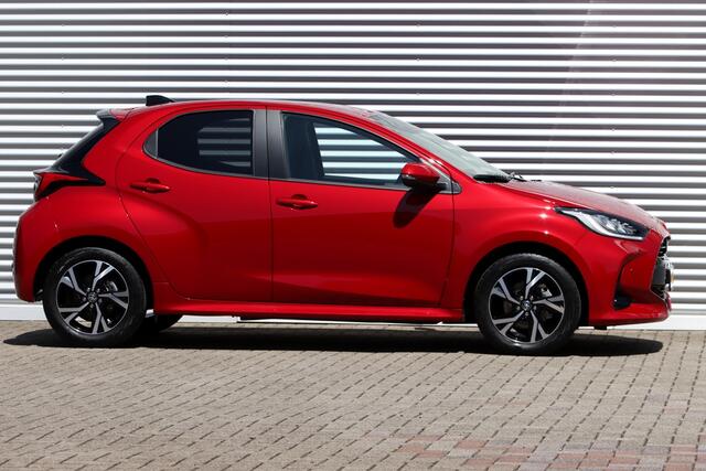 Toyota YARIS 1.5 Hybrid 115 Dynamic Comfort