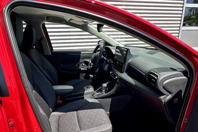 Toyota YARIS 1.5 Hybrid 115 Dynamic Comfort