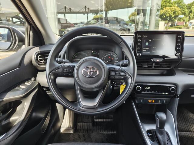 Toyota YARIS 1.5 Hybrid Active | Stoelverwarming | DAB | Lichtmetalen Velgen