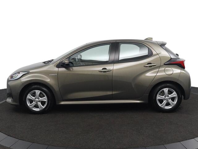 Toyota YARIS 1.5 Hybrid Active | Keyless Entry | Trekhaak Afneembaar | Navigatiesysteem full map |