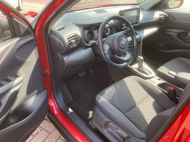 Toyota YARIS 1.5 Vvt-i Hybrid 59000 km