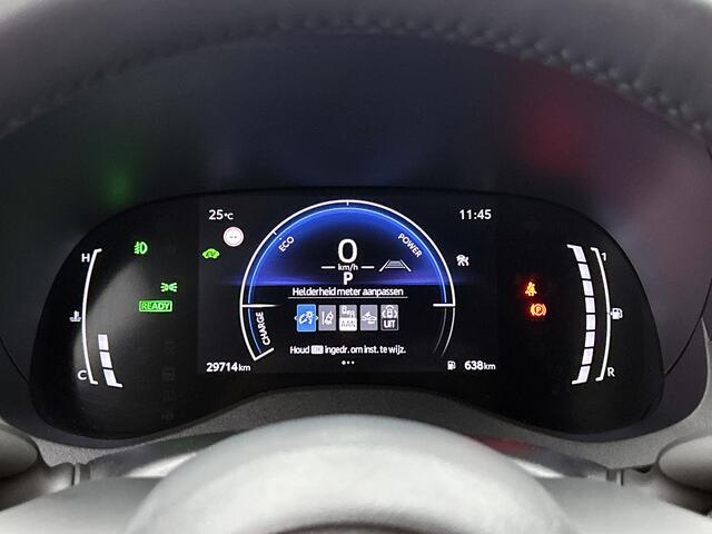Toyota YARIS Cross 1.5 Hybrid 115 Dynamic Comfort Pack | BTW voertuig | Dodehoek detectie | Stuur+stoelverwarming | Parkeersensoren voor+Achter | Draadloze telefoonlader | Apple CarPlay/Android Auto | Cruise Control Adaptive | Achteruitrijcamera